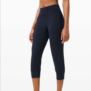 Lululemon Align Jogger Crop *23"